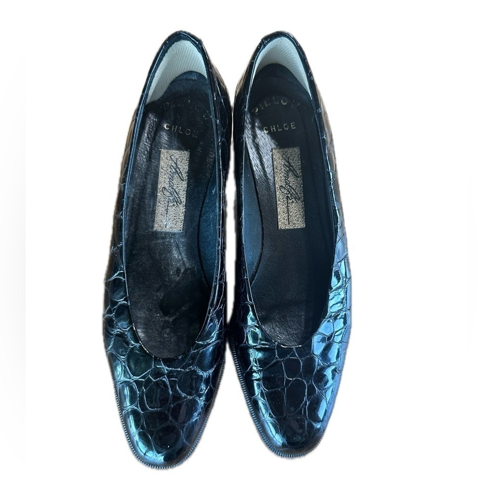 Chloe Black Heels Elegant and Timeless Design